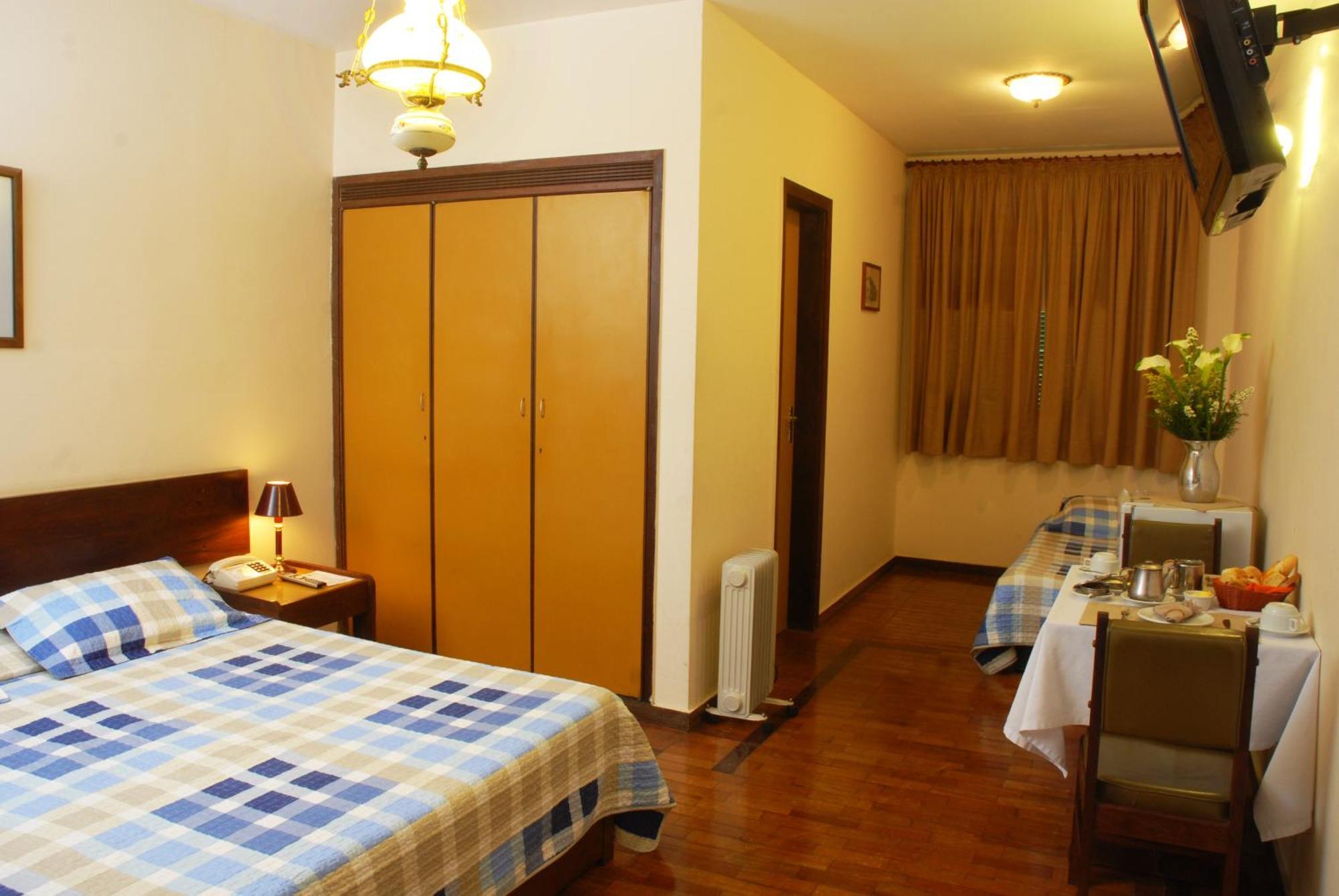 Hotel Bucsky Nova Friburgo Zimmer foto