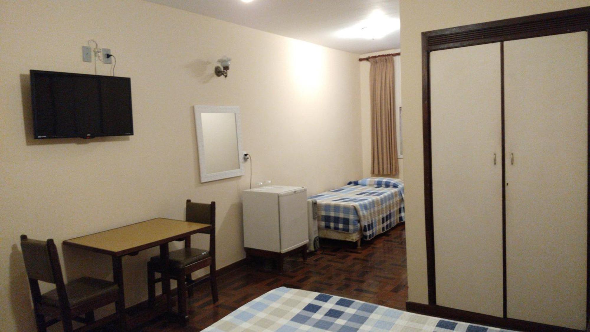 Hotel Bucsky Nova Friburgo Zimmer foto