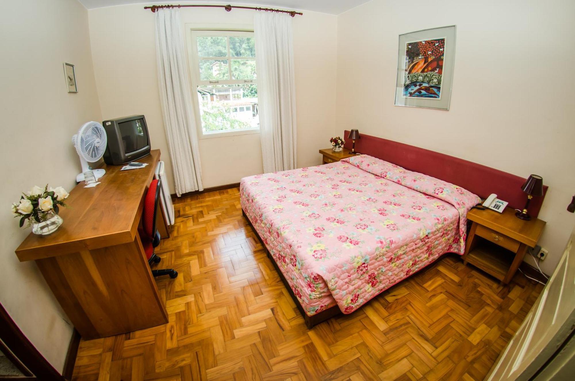 Hotel Bucsky Nova Friburgo Zimmer foto